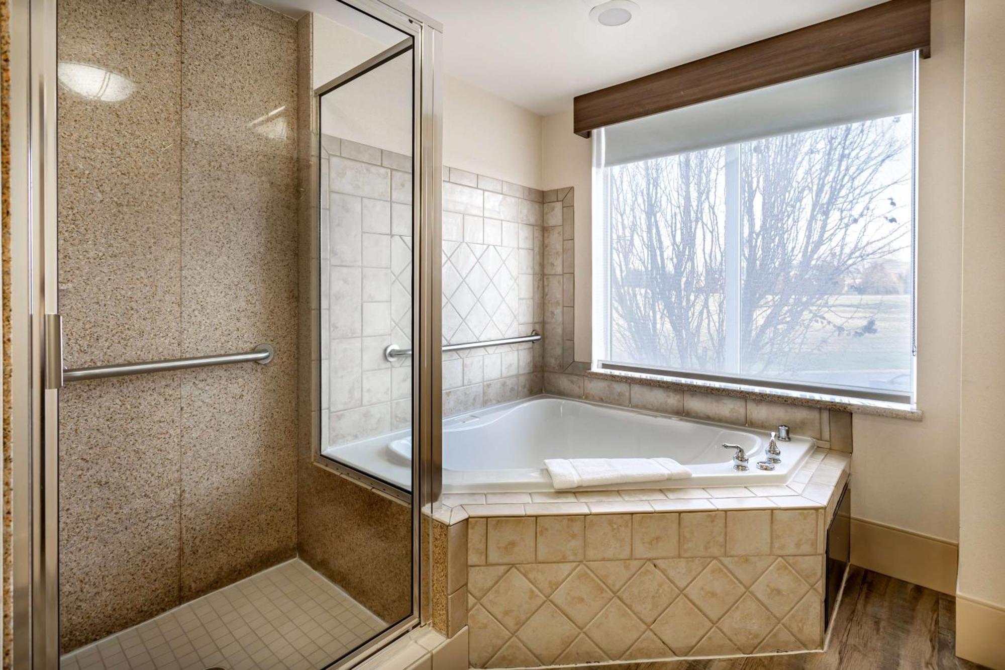 Hilton Garden Inn Wooster Kültér fotó